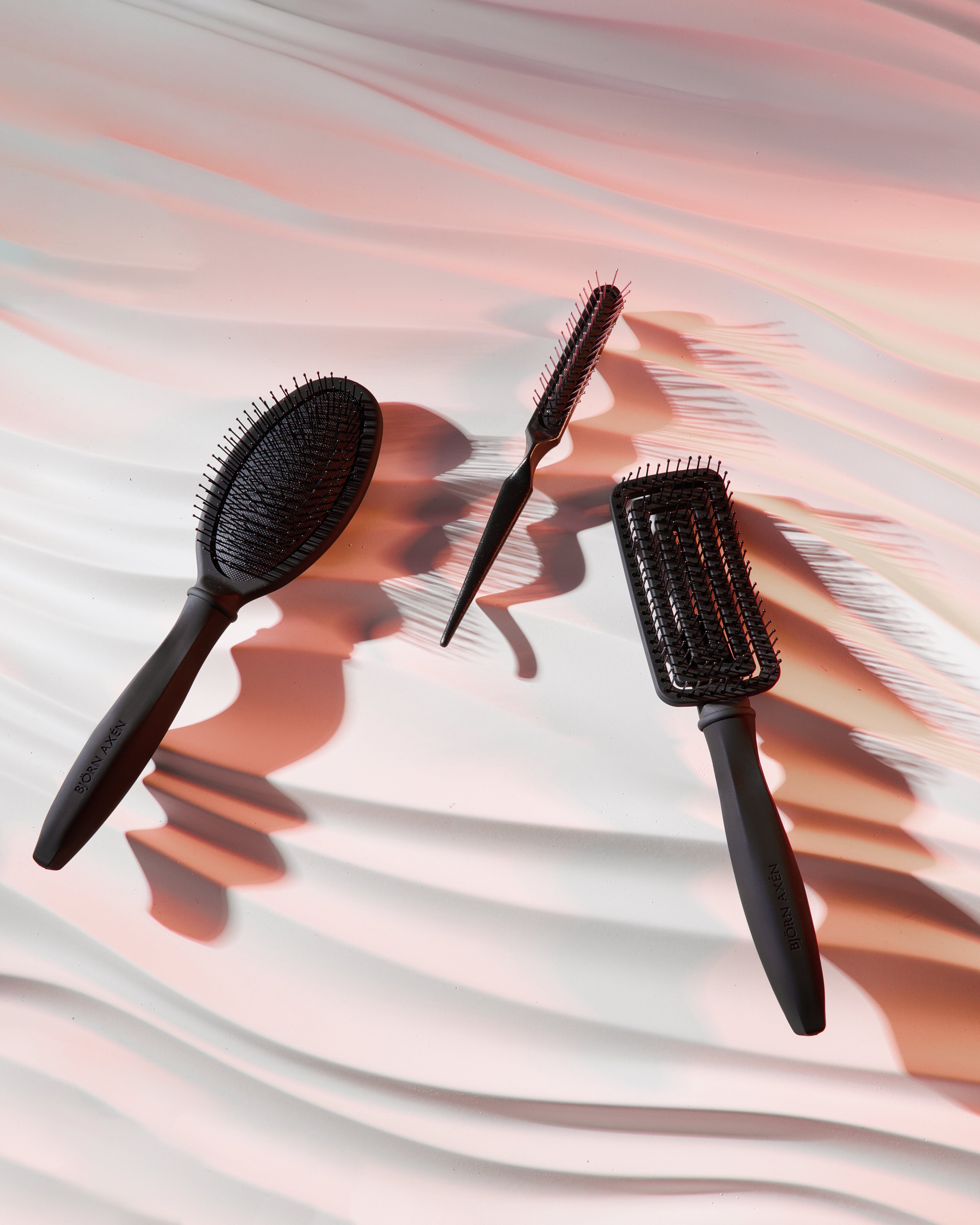 Щітка для укладки та обʼєму Björn Axén Volume Brush, Styling & Detangling 